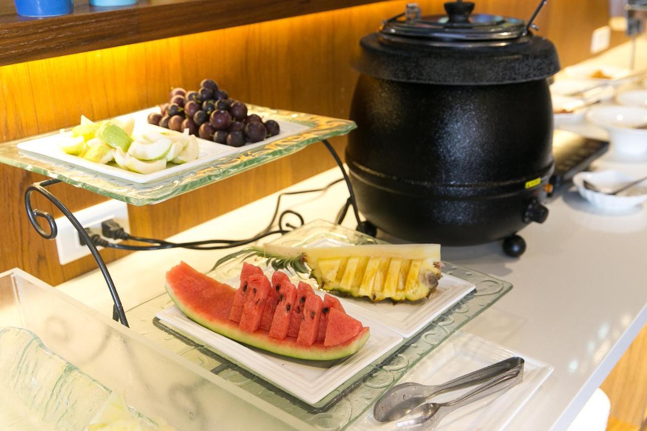 Issmy Hotel Spring Resort Цзяоси Экстерьер фото